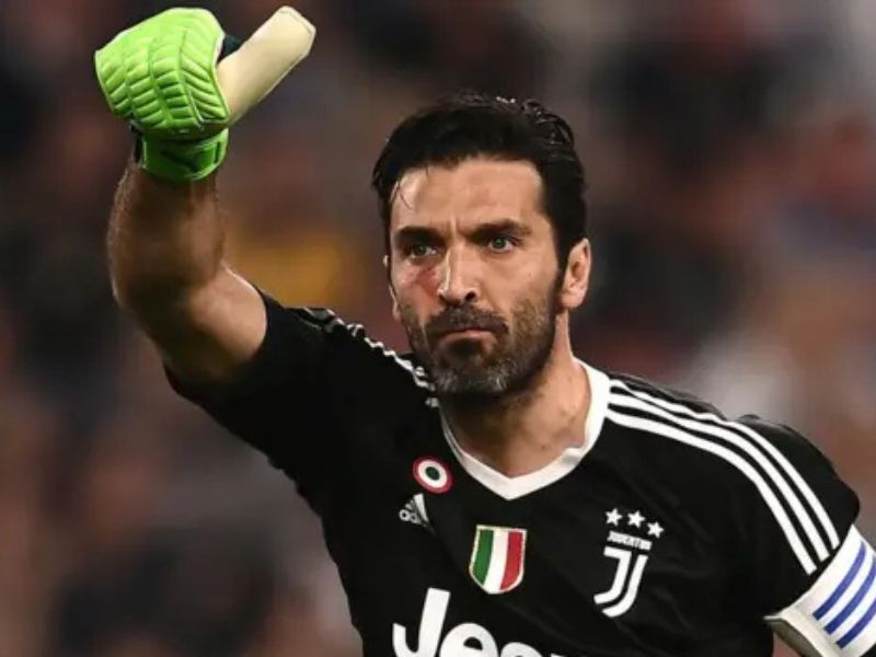 Gianluigi Buffon: Biểu tượng bất tử của bóng đá Italia