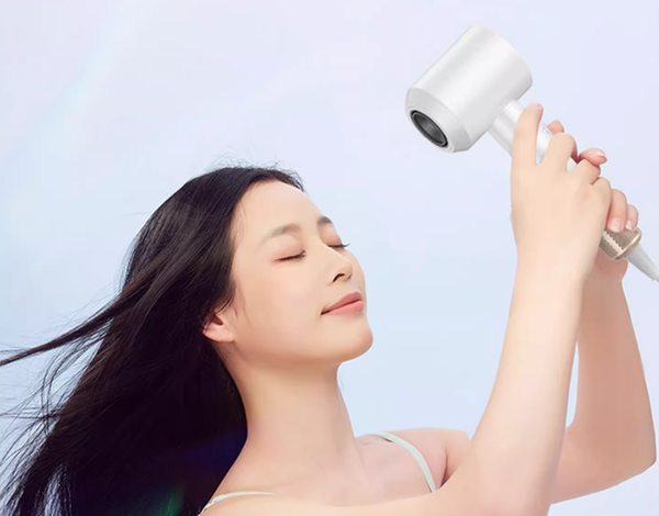 MÁY SẤY TÓC ION ÂM CÓ TỐT KHÔNG?