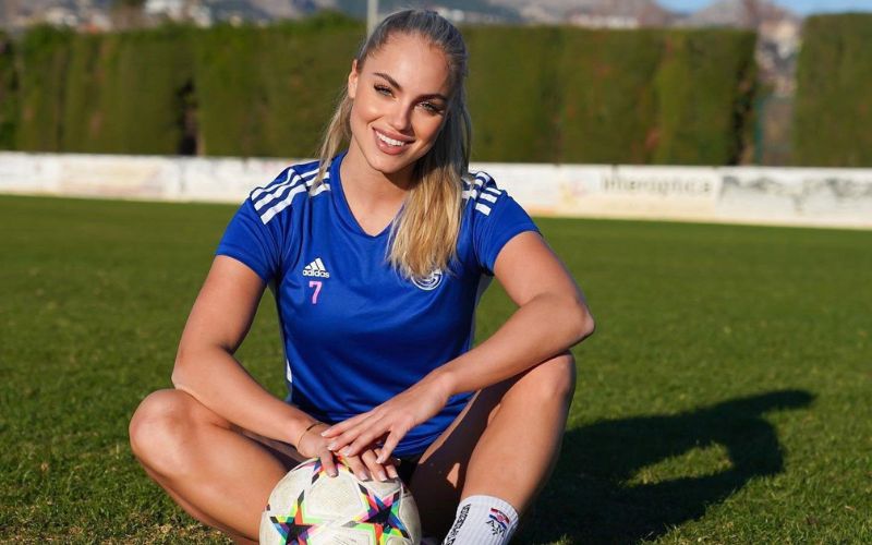 Anamaria Markovic – Nữ cầu thủ Croatia nổi bật cả trên sân cỏ