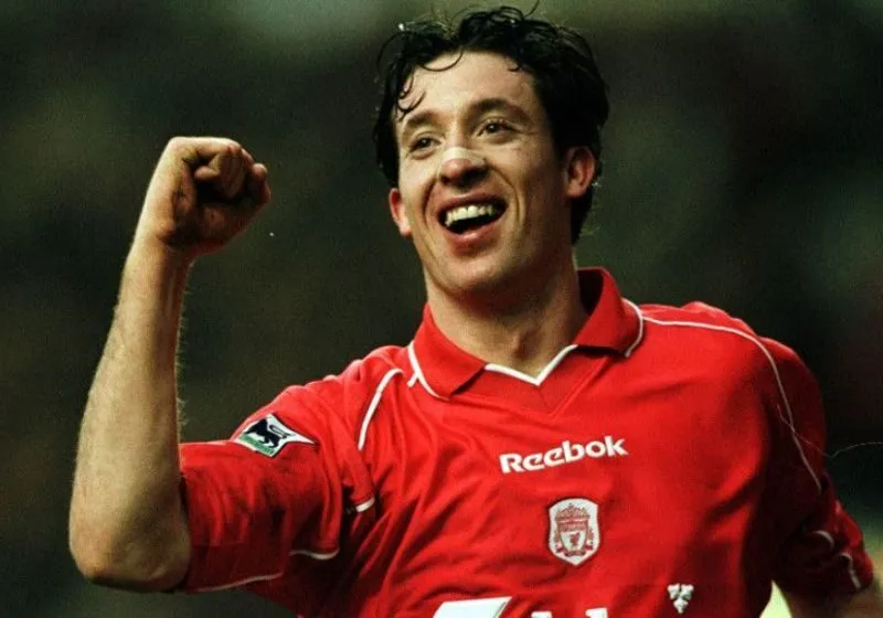 Robbie Fowler: Huyền thoại sát thủ của bóng đá Anh