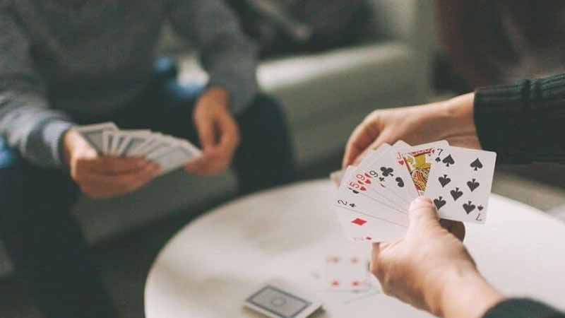 Bài tiến lên tiếng Hàn là gì