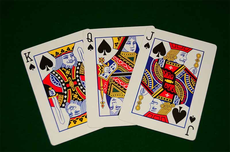 Liêng đồng hoa với sáp cái nào lớn hơn? Giải thích chi tiết nhất - Top Game