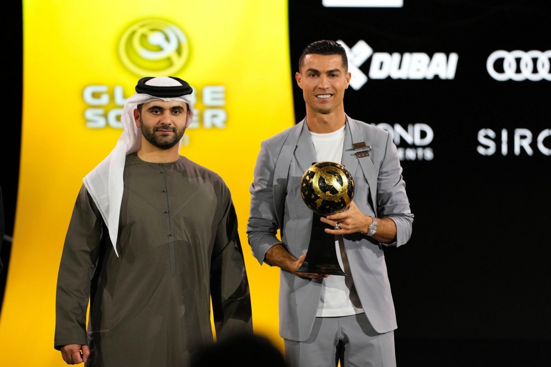 Ronaldo đoạt giải tại Quả bóng Vàng Dubai 2024