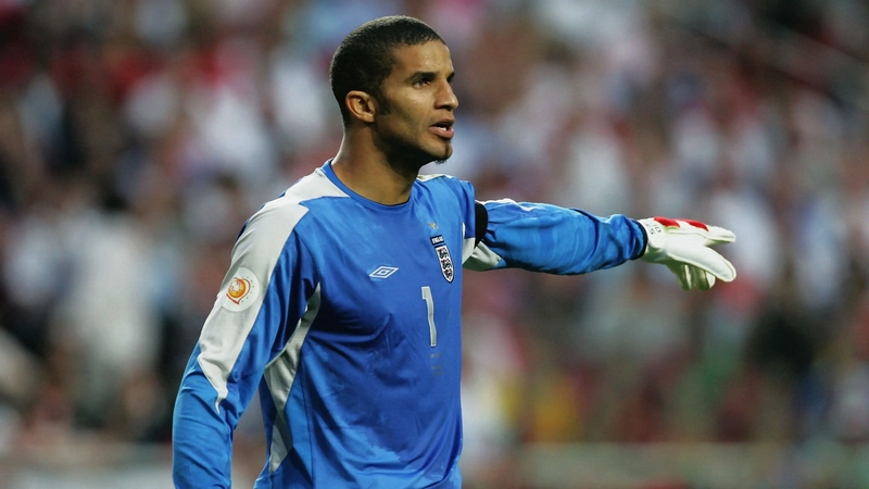David James là thủ môn của Man City gắn liền với những sai lầm Thủ môn Man City David James